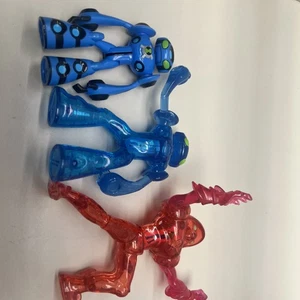 Ben 10 Ultimate Alien Mcdonalds Happy Meal Spielzeug 3 Stück - Bild 1 von 9