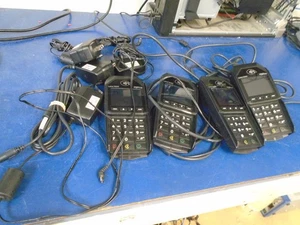 Lote de 4 terminales Ingenico Lane 3000 con cables de alimentación y USB - Imagen 1 de 3