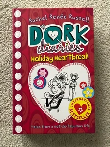 Dork Diaries book Holiday Heartbreak by Rachel Renee Russell Hardcover, 2013 NEW - Picture 1 of 8