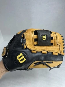 Wilson Genuine Leather Baseball Glove Youth Right Hand Throw 12-1/2" A2489 - Picture 1 of 15