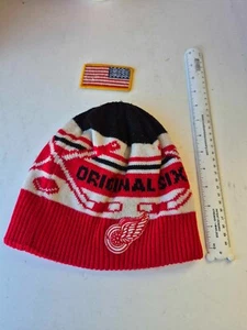 Detroit Red Wings Red White Knit Beanie Winter Hat Cap Stocking NHL - Picture 1 of 5