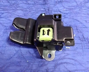 ⭐️ 2010-2013 Kia Forte Rear Trunk Lock Latch Actuator Release - Picture 1 of 4