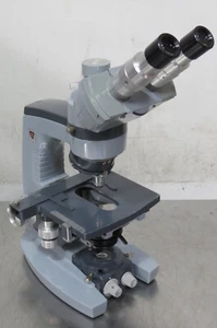 T192312 AO Spencer Trinocular Compound Microscope w/ 10X, Plan Achro 10X 20X - Picture 1 of 10