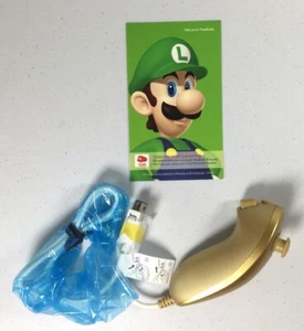 Club Nintendo Gold Nunchuk Limited Edition Reward USA Version + Luigi Thank You - Picture 1 of 7