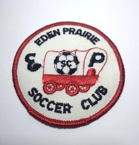 Parche Vintage EDEN PRAIRIE Club de Fútbol Bordado 3" Nuevo Antiguo Stock - Imagen 1 de 4
