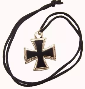 MALT CROSS METAL PENDANT NECKLACE D361 - Picture 1 of 3
