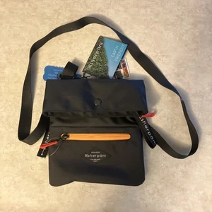 Sherpani Grey Black Pica Crossbody Bag Fold Over Ajustable Travel Shoulder Purse - Picture 1 of 4