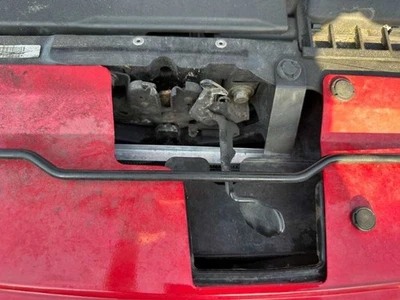 Front Hood Latch 2008 09 10 11 12 13 Nissan Altima Coupe - Imagem 1 de 4