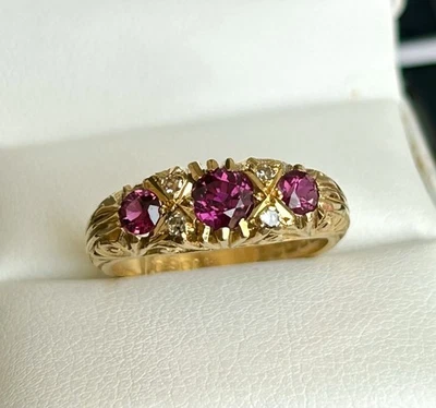 18ct Gold Ruby & Diamond Ring 0.75 Carat / Stunning Vivid Ruby Ladies — 第 1/4 张图片