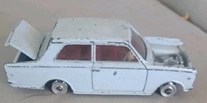 Vintage Dinky 1:43 1960s 136 Vauxhall Viva HA For Spares Or Repair - Picture 1 of 9