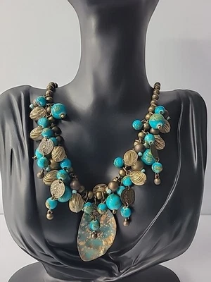Collar Vintage Boho Distintivo Color Turquesa Cuentas Tono Bronce Dije Martillado Foto 1 de 4