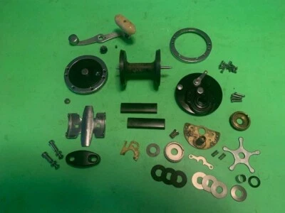 CARRETE DE PESCA PENN JIGMASTER 505HS CONSTRUIDO A MEDIDA CON ENGRANAJES Y BARRAS NEWELL 5:1 SS. Foto 1 de 4