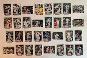 Yankees 2023 Topps Serie 1, 2 & Update Base Team Set *31 Karten * Volpe RC - Bild 1 von 1