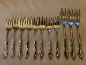 8 Oxford Hall Tally Ho Stainless Steel Salad Forks 3 Dinner Forks - Picture 1 of 3