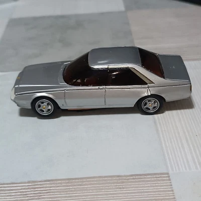 salone torino	1980 ferrari pinin berlinetta 4 porte grigia AUTOMINIA 1:43 - Immagine 1 di 4