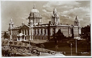Belfast City Hall, Valentine's Real Photo Postcard RPPC, Northern Ireland - Picture 1 of 2