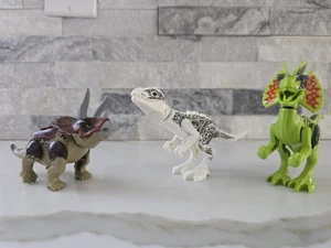 Lot Of 3 DINOSAUR Building Brick - Picture 1 of 17