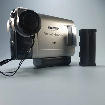 Sharp VL-NZ50 Handheld MiniDV Camcorder Silver Tested - Image 1 of 4