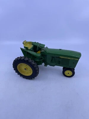 Trator Vintage Ertl John Deere Grande 9" Metal Fundido Verde Direção Real 3/5 - Imagem 1 de 4