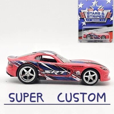 Dodge Mopar SRT10 Hemi SRT Viper 2013 serie Hot Wheels Stars & Stripes 2024  Foto 1 de 4