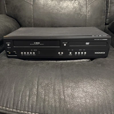 Magnavox DV220MW9 DVD VCR Combo Player Recorder 4 Head No Remote Tested Read - Image 1 of 4
