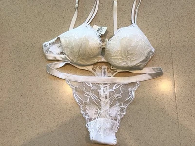 NWT LA PERLA CREAM BRA AND THONG SET BRA 38B / THONG L (4) - Image 1 of 4