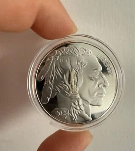 Brand-New 2024 American Bison Coin 1 Oz .999 Fine Silver Bullion~Hot Selling - Picture 1 of 6