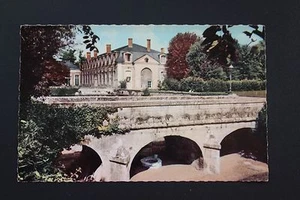 Carte Postale CHATEAUNEUF-SUR-LOIRE - Anciennes Ecuries - Foto 1 di 1