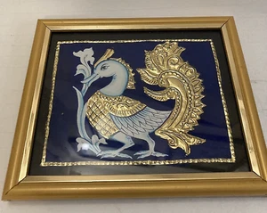 ARTE DA PARETE VINTAGE TANJORE INCORNICIATA LAMINA D'ORO - UCCELLINO PAVONE ESOTICO etnico INDIA INDIANO - Foto 1 di 5