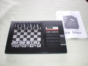 Saitek Kasparov GK 2000 Chess Computer - Risc Schachcomputer 1992 Schach GK2000 - Bild 1 von 9