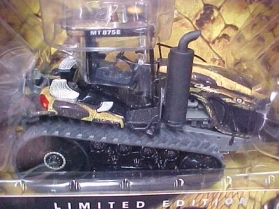 1:32 CAT CHALLENGER VERY RARE PYTHON EDITION NEW IN BOX NEVER OPENED 2014 - Image 1 of 4