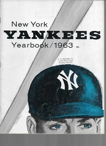 NEW YORK YANKEES 1963 ANNUARIO-MANTELLO,BERRA,ECC. - Foto 1 di 3