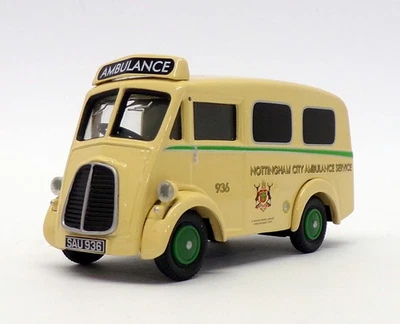 Corgi 1/43 Scale CC06202 - Morris J Ambulance - Nottingham City - Image 1 of 4