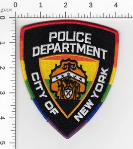 NEW YORK CITY LGBTQ MIT FARBRAND SAMMLERSTÜCK NYPD POLIZEI BESTICKTER PATCH - Bild 1 von 2