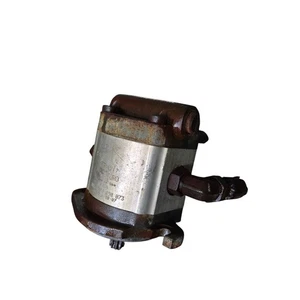 Toro 110-1717 Hydraulic Pump 9511 290 073 Groundsmaster Reelmaster OEM - Picture 1 of 9