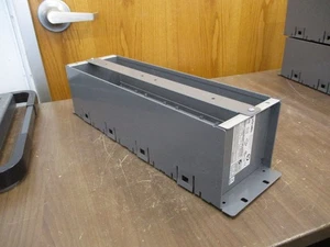 Xtralis Vesda LaserPLUS Sub Rack VSR-J000 19" 18-30VDC gebraucht - Bild 1 von 7