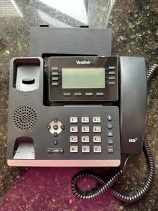 Téléphone IP Gigabit Yealink SIP-T53 - Photo 1/6