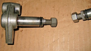 Borg Warner T-10 first design ST-10 1st/2nd 3rd-4th and Shift Shaft H D 3/8-24 - Picture 1 of 5