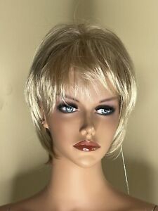 Beauty Wig by Paula Young NIB A1106 Holly Size Average Color 14/88A