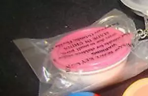 Tupperware White Thatsa Bowl Keychain Store Lunch Money Light Pink Seal New - Picture 1 of 1