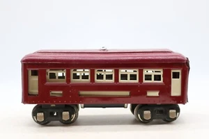 Vintage Lionel Pre War Pullman Car Red/Cream Unnumbered O Gauge 1:48 Scale - Picture 1 of 5