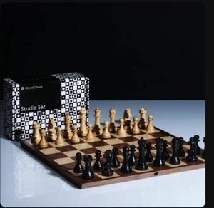 Official World Chess Studio Chess Set ( Pieces Only ) No Board - Picture 1 of 7