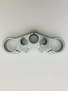 PIASTRA FORCELLA SUPERIORE TOP YOKE DUCATI HYPERMOTARD 1100 DAL 2008 AL 2009 NEW - Foto 1 di 3