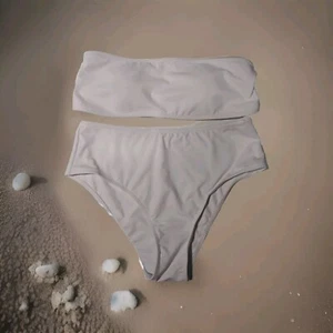Shein 2pc Bikini Set White Sz Medium Strapless ! NWOT - Picture 1 of 9