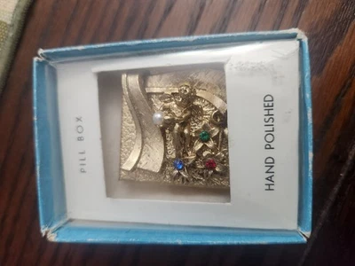 Vtg 1930’s Pill Box Enamel Interior Angel W/Pearl & Rhinestones. Original Box - Image 1 of 4