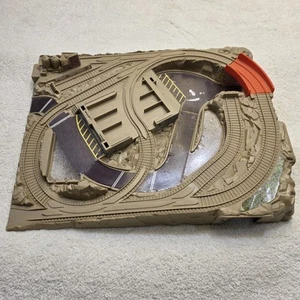 MATTEL 1985 Hot Wheels FERROVIA Treni da Viaggio Playset Cantiere Merci - Foto 1 di 7