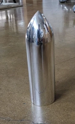 Cubierta de eje basculante American Ironhorse Torpedo Foto 1 de 2