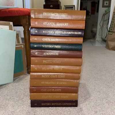 Lot of 13 ROGER TORY PETERSON FIELD GUIDES Easton Press 50th Anniversary NICE!!! - Image 1 of 4