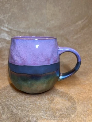 Caneca de café Sarah By Signature iridescente rosa brilhante cobre martelado - Imagem 1 de 4