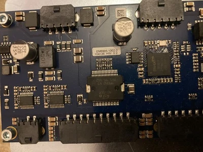 KUKA DIGITAL I/O 8/8 EM8905-1002 - Image 1 of 4